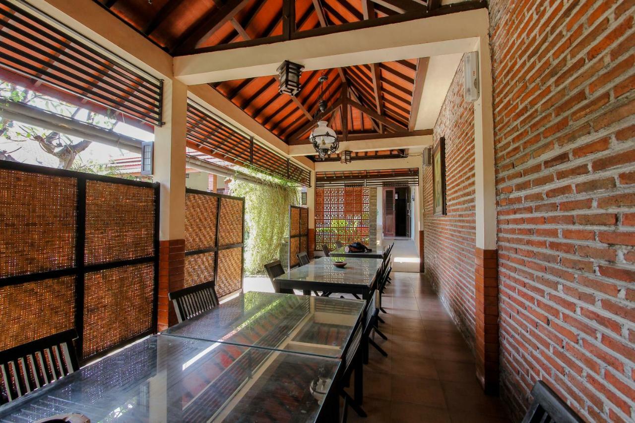 بانيووانجى Oyo 1361 Singosari Family Residence المظهر الخارجي الصورة
